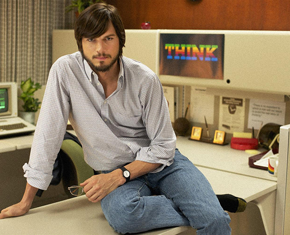 فيلم " Jobs " يفتقد الجزء السحريّ من قصة ستيف جوبز